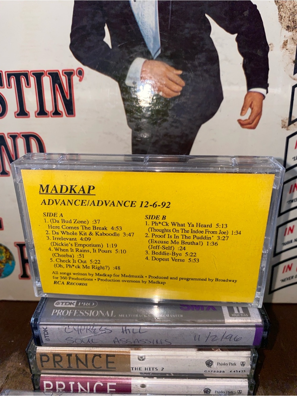 Madkap Advance / Advance (Cass, Advance, Album)
Media: Very Good Plus (VG+)